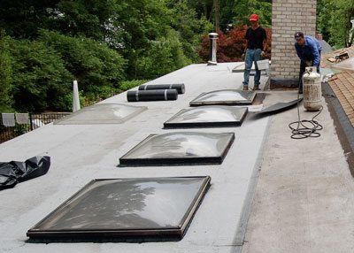 Skylights on flat roofs. Explaining why skylights leak 5