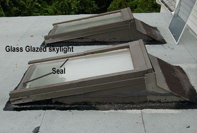 Skylights on flat roofs. Explaining why skylights leak.  Pittsburgh Stamford