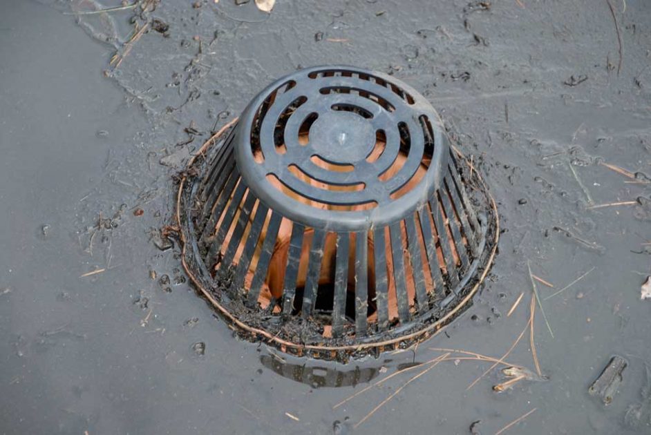 Flat Roof Drains - Plastic Strainers - Flat Roof Repair