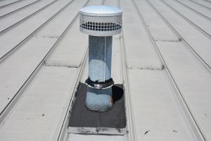 Metal-roof-vent-flashing-rubber