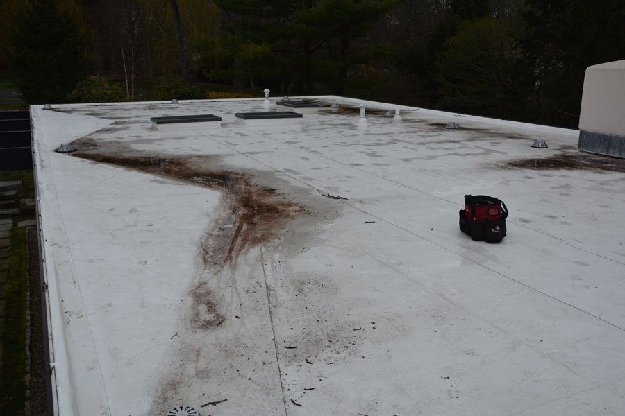 How to Find a Leak in a Tpo Roof 